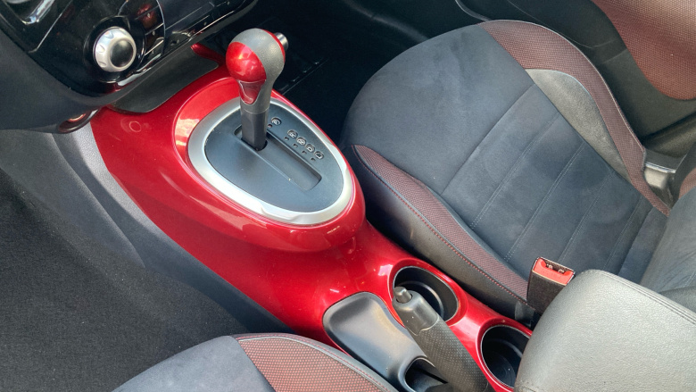 Nissan Juke 1.6 N-Connecta 5dr Xtronic Petrol Hatchback